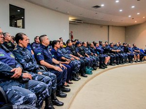Trinta guardas municipais de Maceió recebem porte de arma