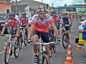 Ciclistas ganham corredor exclusivo no Bosque das Arapiracas