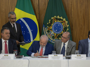 Lula: governo finaliza lista de obras prioritárias dos estados