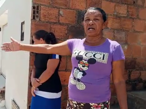 Moradores da Canafístula e Riacho Seco reclamam de serviço da Casal que abriu um buraco no asfalto