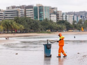 Prefeitura de Maceió anuncia redução de 20% de lixos nas praias