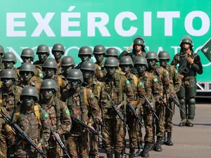 Exército prende militares condenados por trama golpista