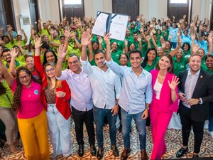 JHC assina contrato para ampliar a coleta seletiva em Maceió