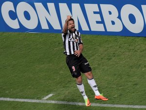 Presidente do Fluminense sonha com o retorno de Fred