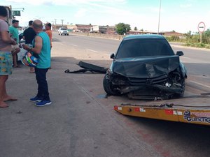 [Vídeo]  Discussão entre irmãos resulta em acidente de trânsito em trecho da AL-110