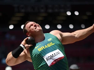 Comentarista ofende levantamento de peso, e CBAt diz que 'tomará medidas cabíveis'