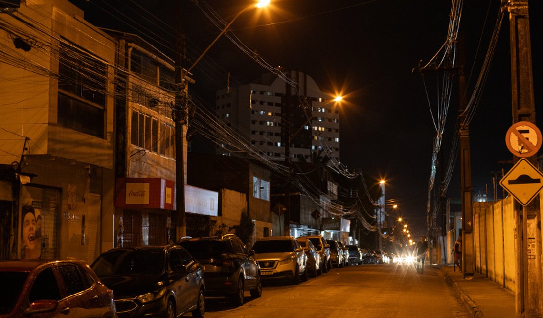 Mais três conjuntos habitacionais da parte alta terão iluminação 100% LED