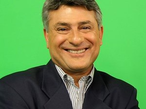 Torcedores impedem equipe da Globo de entrar em estádio