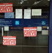 Bancários rejeitam proposta da Caixa Econômica Federal e mantêm greve nacional