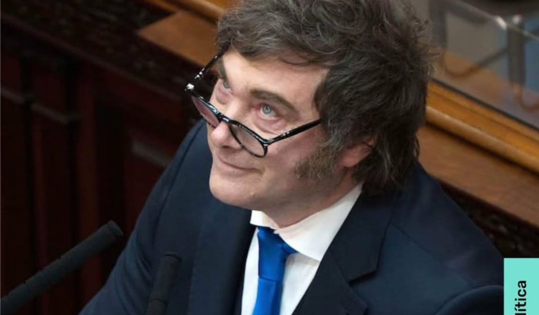 Javier Milei chega ao Brasil para agendas com Flávio Bolsonaro e Tarcísio
