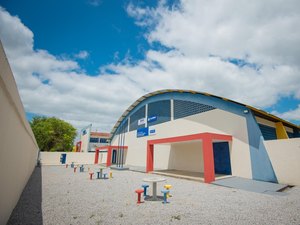 Governo assina ordem de serviço para construção de ginásio poliesportivo em Palestina