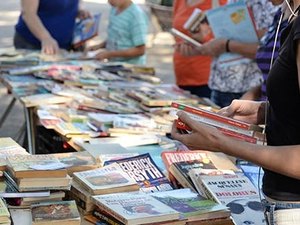 Prefeitura de Arapiraca realiza Feira da Troca de Livros