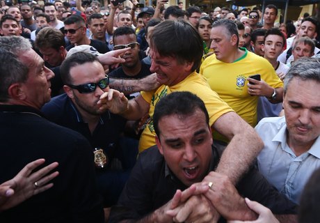 Resultado de imagem para atentado  Jair Bolsonaro