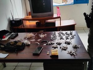 Jovem é preso acusado de tráfico de drogas em Porto Calvo