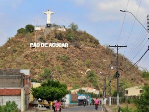 Depois que Justiça descobriu irregularidades com empresa, Prefeitura contrata nova banca para concurso  no Sertão