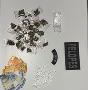 Jovem é preso com maconha e cocaína no bairro Manoel Teles, em Arapiraca