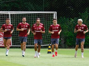 São Paulo enfrenta Portuguesa após título da Copinha