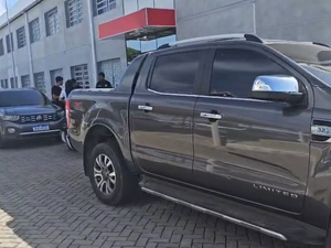 Polícia detalha apreensões da Tenebris Tuning: carros, jet-ski, armas e drogas