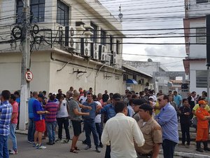 Militares realizam ato em frente ao palácio do Governo e ameaçam aquartelamento 