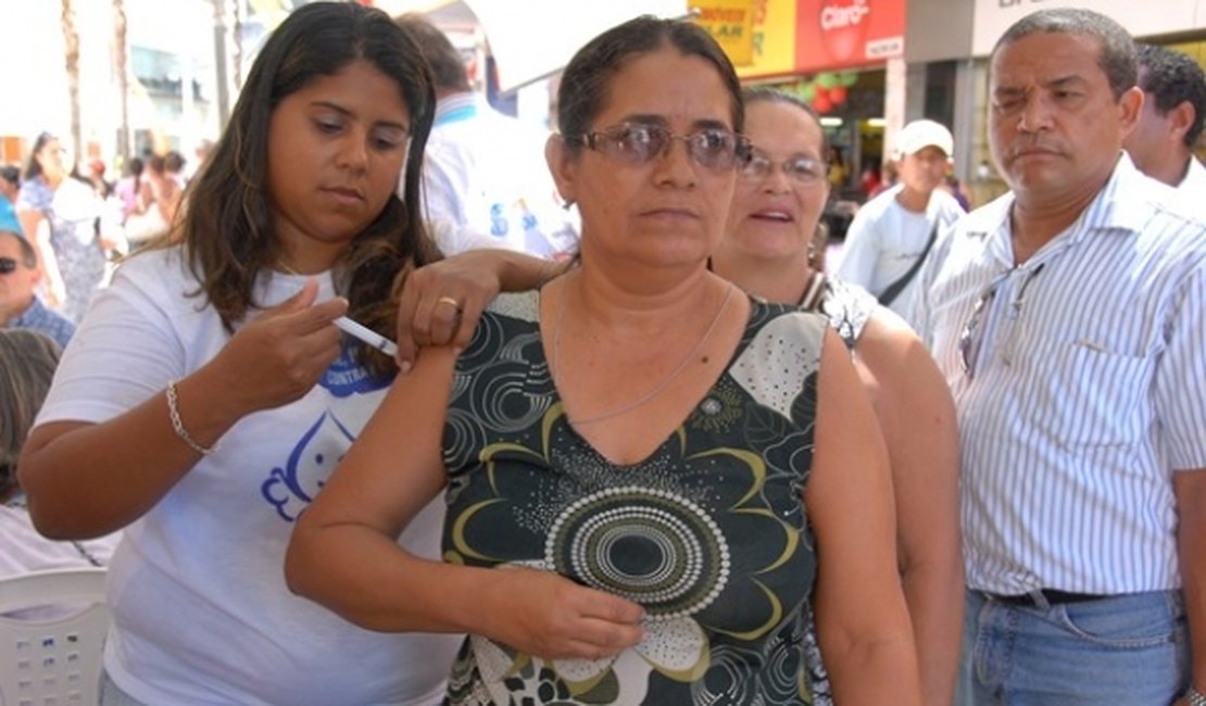 Saúde alerta sobre necessidade de vacina contra febre amarela em Alagoas  