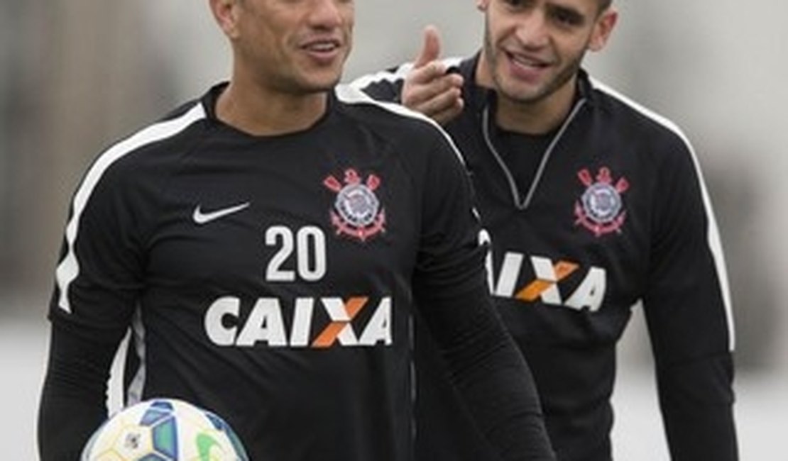 Após anunciar Renato Augusto, time chinês firma acordo com Ralf