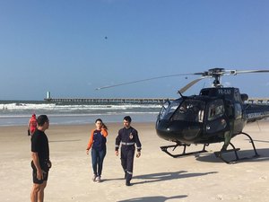 Adolescente de 16 anos se afoga ao entrar com amigo na Praia da Avenida 