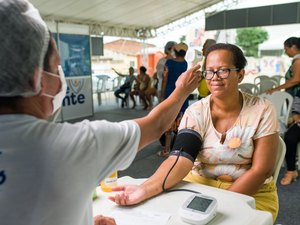 JHC anuncia programa Olhar da Gente e garante cirurgias de catarata no Hospital da Cidade