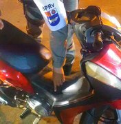 BPRv prende suspeito e recupera motocicleta roubada em Maceió