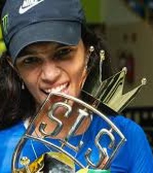 Rayssa Leal faz história e garante o tricampeonato no SLS Super Crown