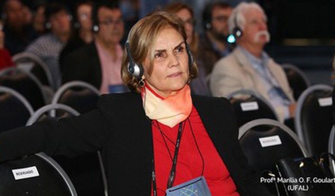 Após Bolsonaro revogar homenagem, professora da UFAL recusa medalha de Mérito Científico