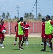 CRB se prepara para jogo no domingo no Estádio Rei Pelé, em Maceió