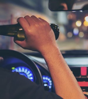 Policial se envolve em acidente e é preso por embriaguez ao volante em Maceió