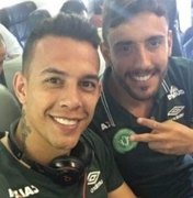 Três jogadores da Chapecoense são atendidos após acidente de avião