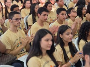 Arapiraca empossa novos Grêmios Escolares para o biênio 2026-2028