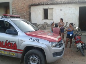 Homem morre dentro de casa e vizinhos acionam à polícia