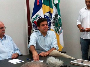 Com Rui fora da disputa, Teófilo pode desistir de lançar o filho como candidato