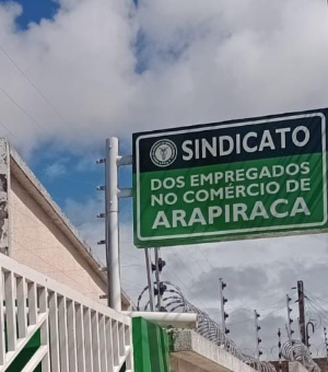 Sindicato orienta sobre funcionamento do comércio e pagamento de horas extras em Arapiraca