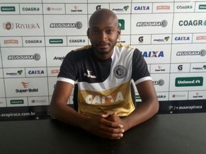 ASA anuncia zagueiro que estava no futebol carioca