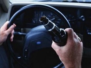 Comissão aprova penas mais duras para quem dirigir embriagado