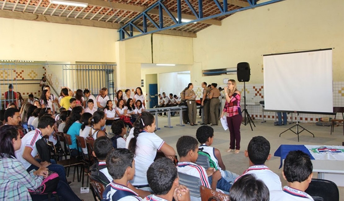 Ações da Semana de Combate às Drogas seguem nesta quarta-feira (15)