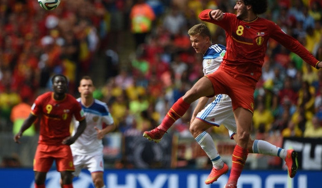 Bélgica vence a Rússia com gol no fim em jogo sonolento no Maracanã