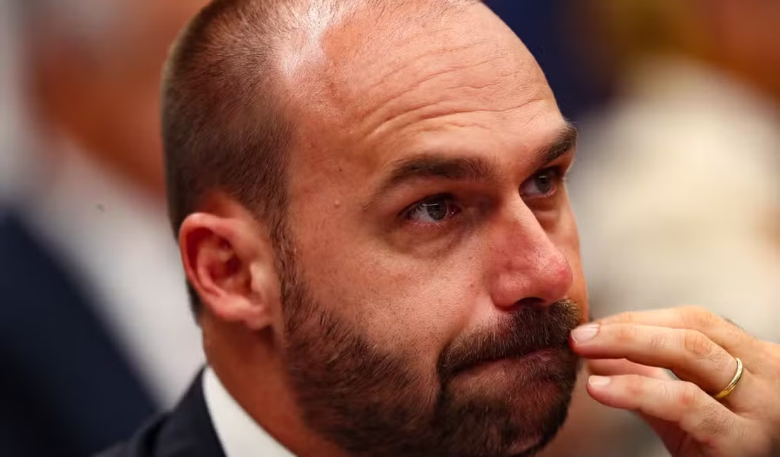 Quaest: 69% dizem que Eduardo Bolsonaro defende interesses próprios e da família