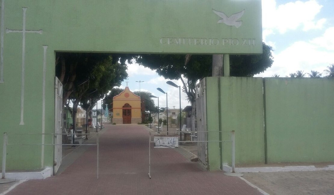 Prefeitura mantém cadastramento dos lotes do Cemitério Municipal Pio XII, em Arapiraca   