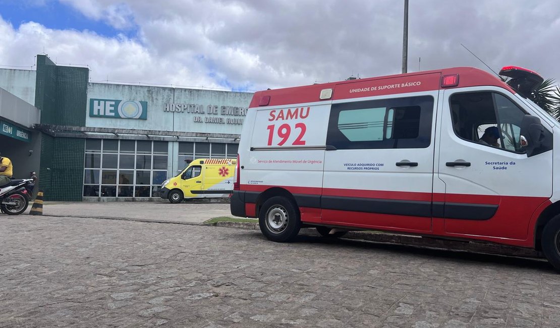 Homem é esfaqueado após discussão no bairro Olho d'Água dos Cazuzinhas, em Arapiraca