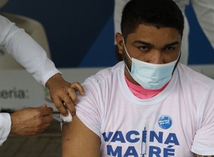 Covid-19: Fiocruz comprova eficácia da vacina em estudo no Rio