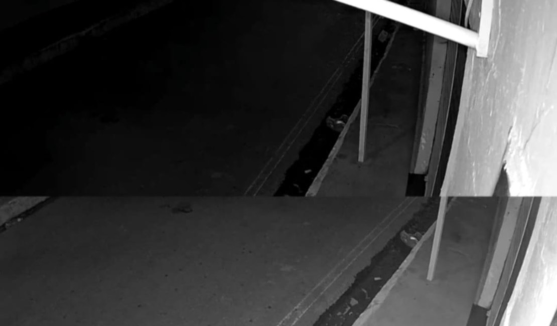 Motociclista é roubada após ser derrubada de moto no município de Teotônio Vilela