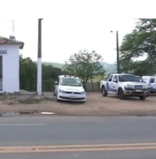 Adeal fiscaliza comercialização irregular de mudas de plantas em Maribondo com apoio do 10° BPM