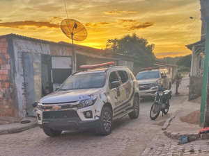 Polícia prende homem que vendia drogas na própria casa em Delmiro Gouveia