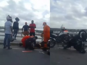 Motociclista sofre múltiplas fraturas após acidente na Ponte Divaldo Suruagy