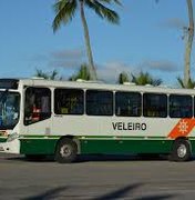 Ônibus da empresa Veleiro continuam sem sair da garagem nesta quarta